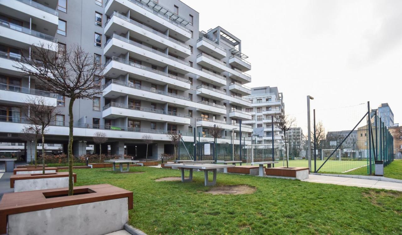 Kasprzaka 31A Free Garage By Perfect Apart Warsawa Bagian luar foto